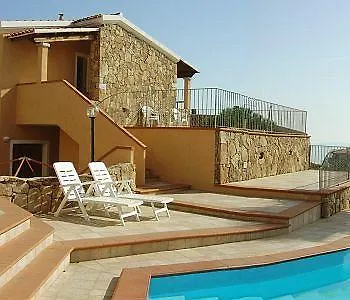 Ξενοδοχείο με διαμερίσματα Sardinia Blu 2*