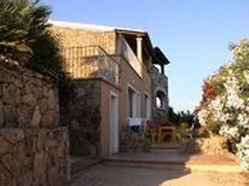 Sardinia Blu غولفو أرانتْشي