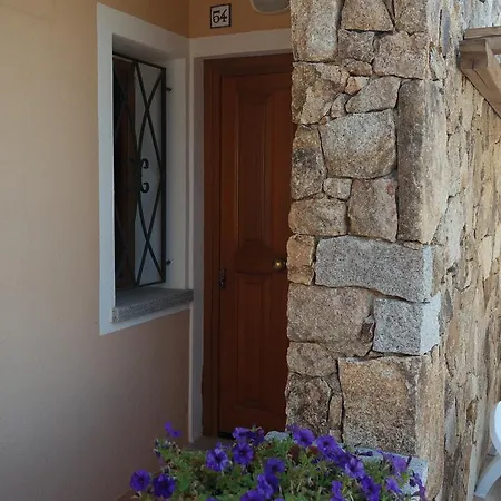 Ξενοδοχείο με διαμερίσματα Sardinia Blu 2*