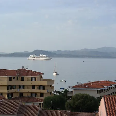 Sardinia Blu Ξενοδοχείο με διαμερίσματα 4*